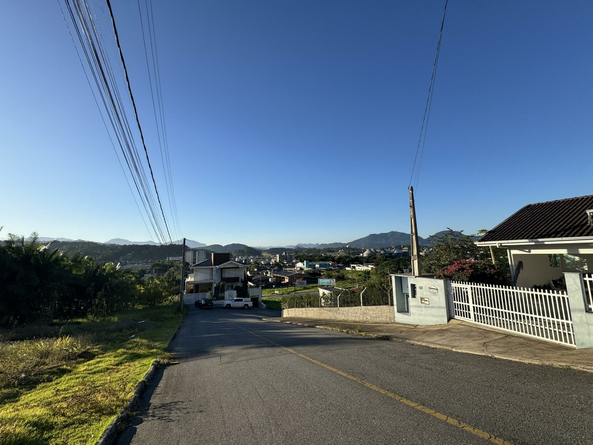 Imagem do Terreno na Barra do Rio Cerro no Residencial Arvoredo